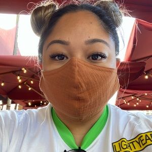 Meet your Posher, Alexandra nichole